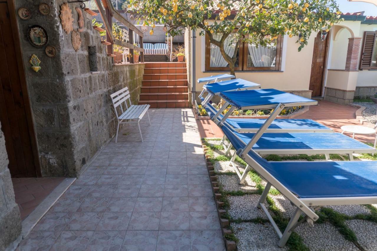 Вілла The Garden On Capri Масса-Лубренсе Екстер'єр фото
